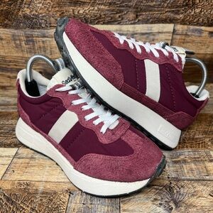 SeaVees Acorn Trainers Women’s White Red Suede Retro Sneakers Casual Shoe Sz 8.5